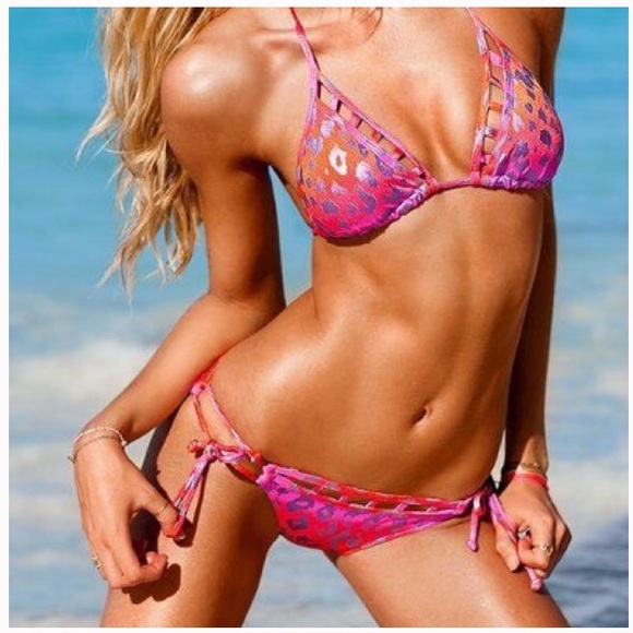 Victoria's Secret Other - Victoria’s Secret Cutout Metallic Leopard Bikini